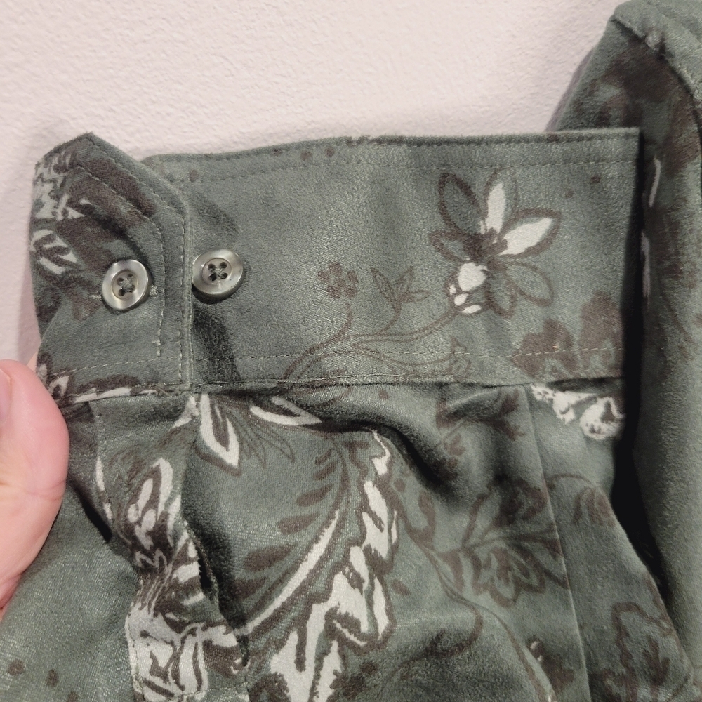 Woman within size 5x green floral boho shacket textured - Picture 3 of 7